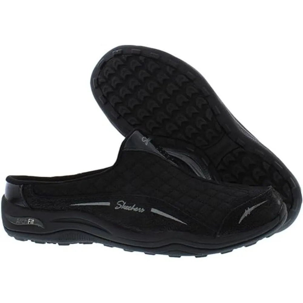 100322 Skechers Arch Fit Commute Womens Black Athletic Shoes