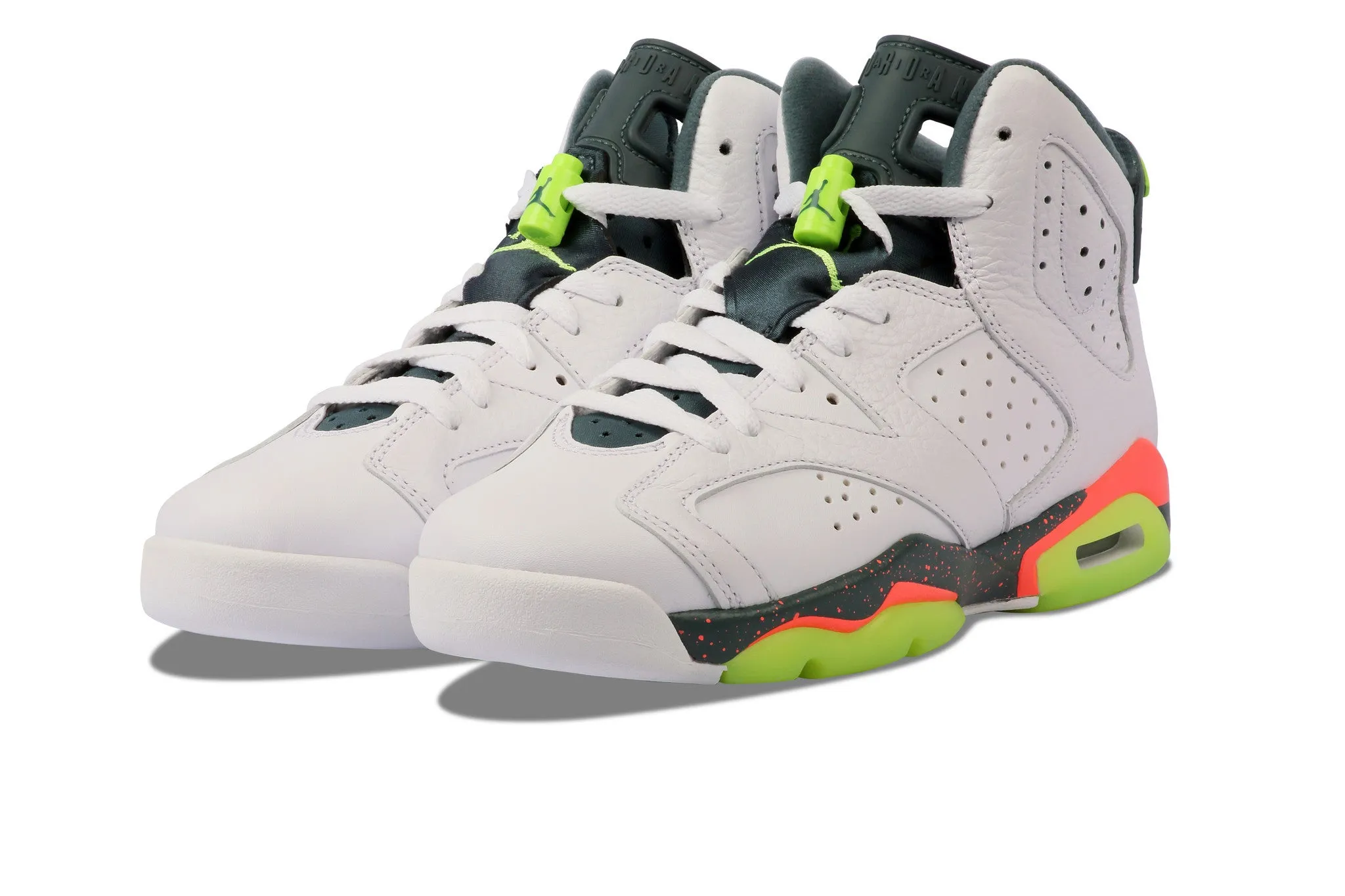 AIR JORDAN 6 RETRO