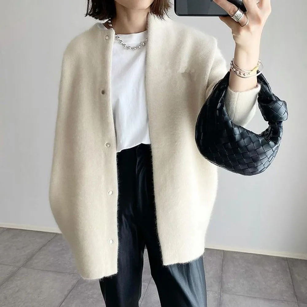 Amelia | Sophisticated Cardigan