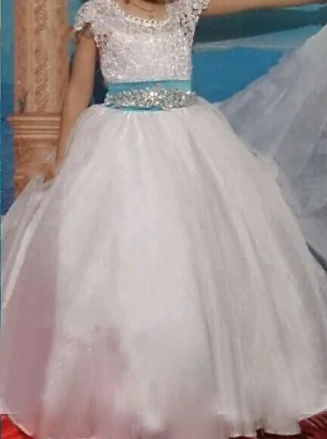 Cap Sleeves Ball Gown Jewel Lace Flower Girl Dress with Ribbon Bowknot PF106