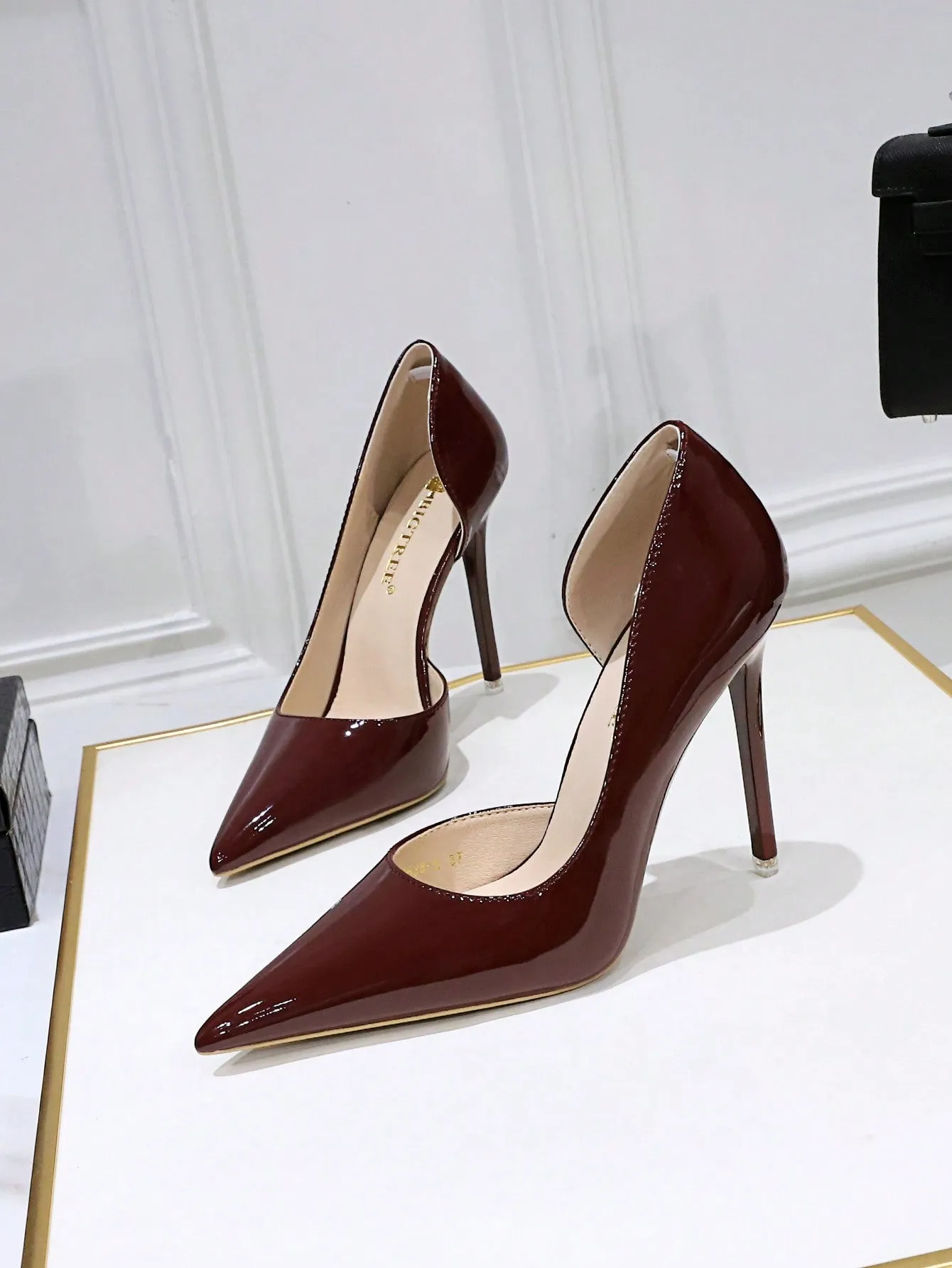 Fashionable Patent Leather Stiletto High Heel Pumps