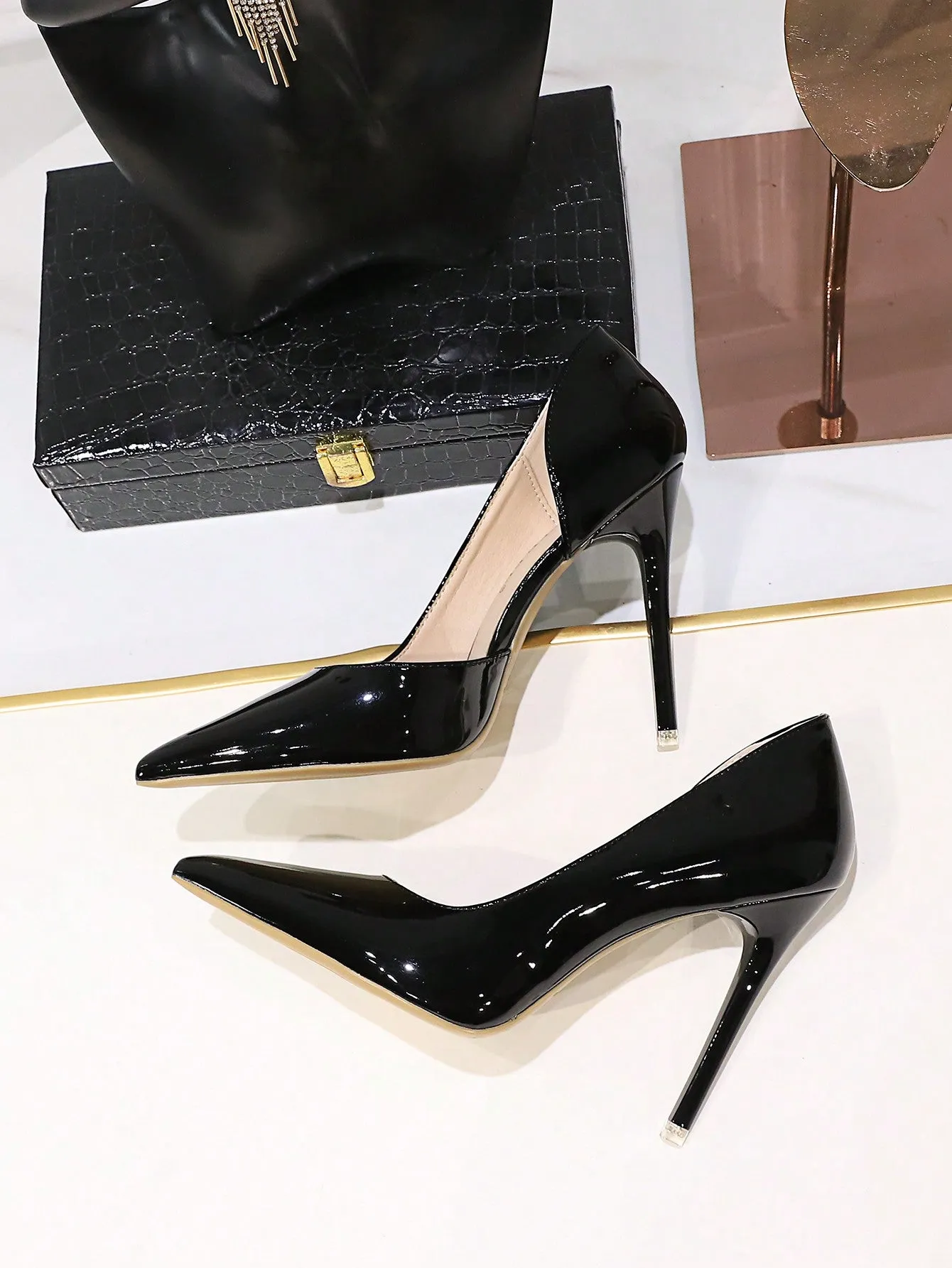 Fashionable Patent Leather Stiletto High Heel Pumps