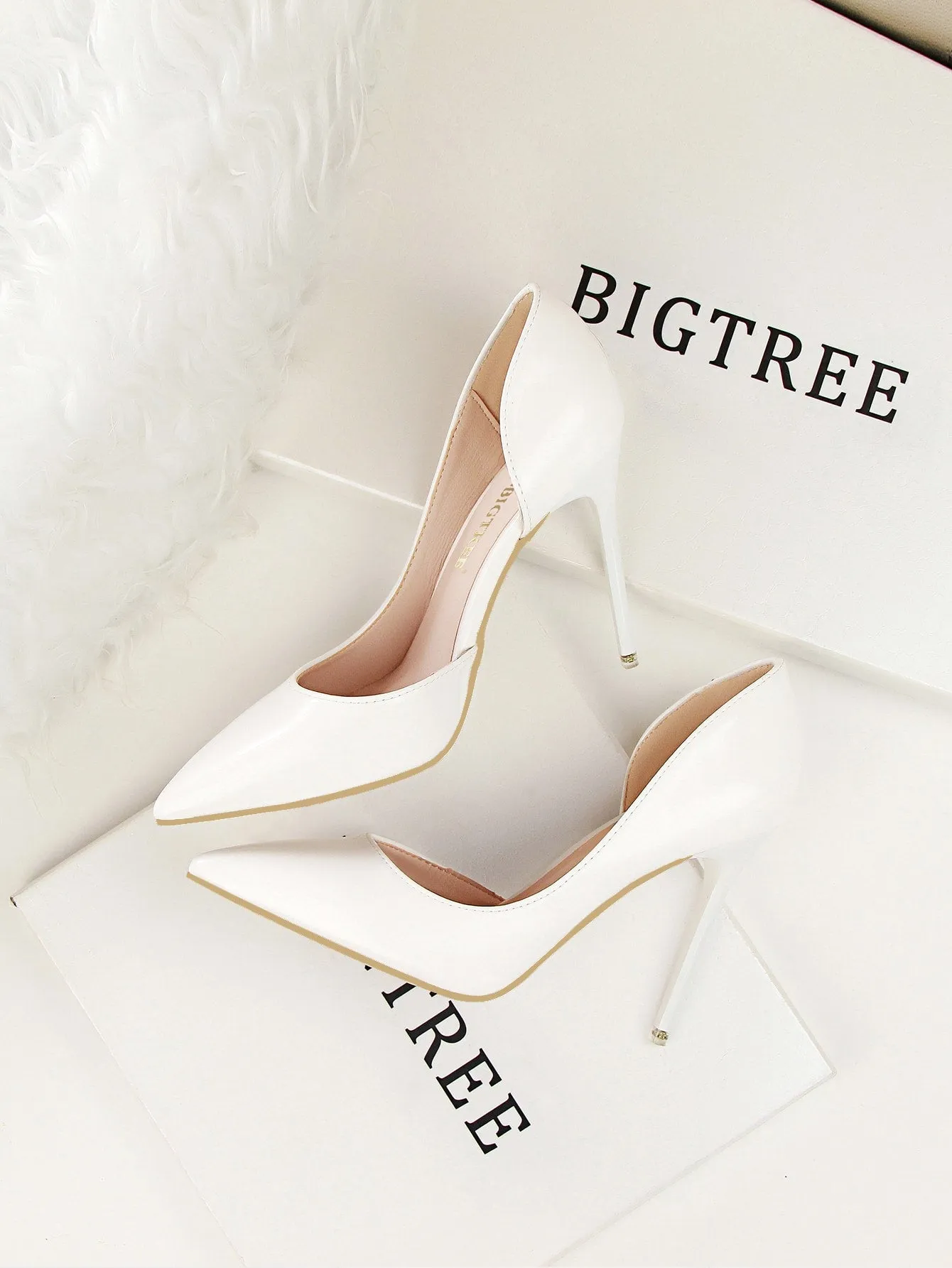 Fashionable Patent Leather Stiletto High Heel Pumps