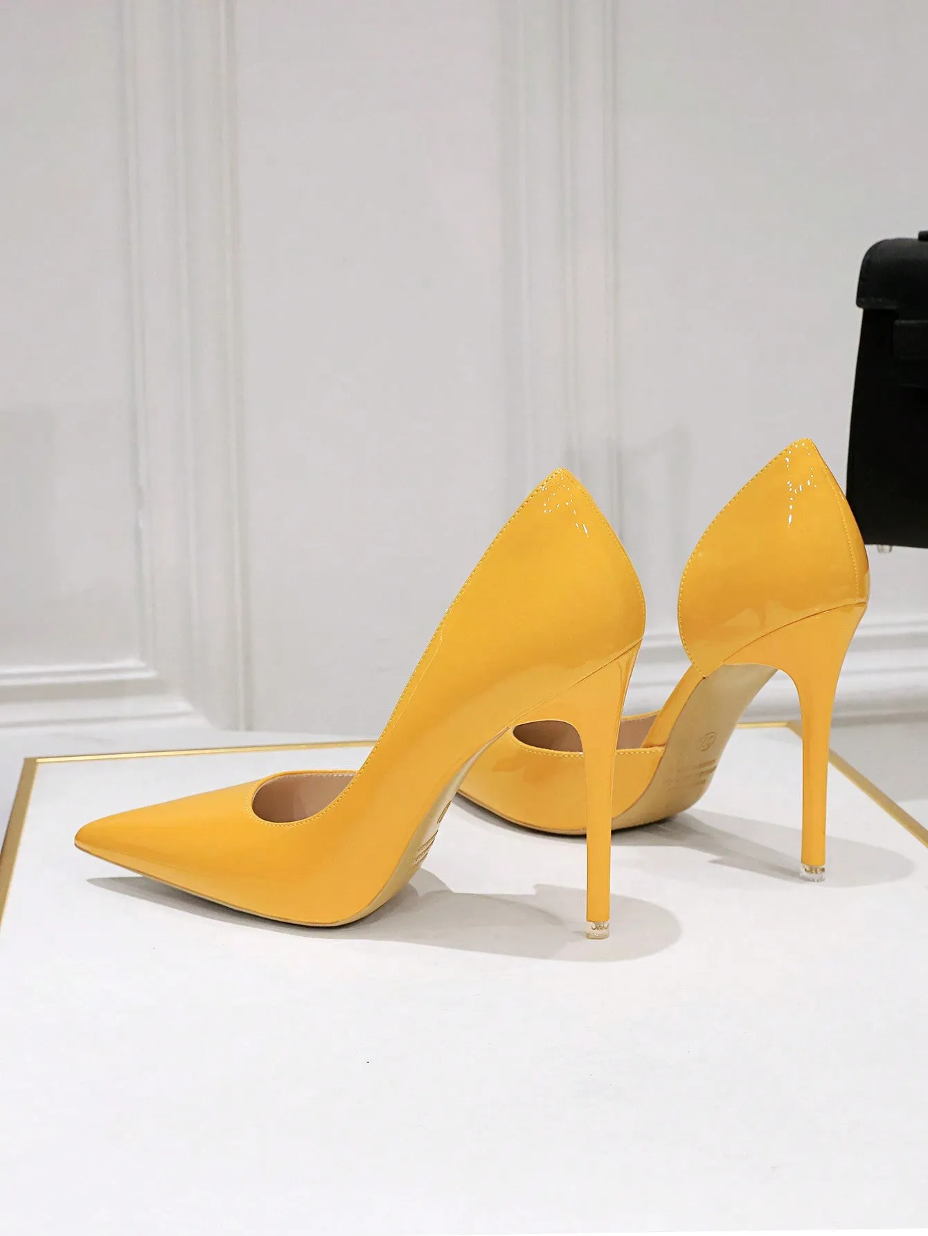 Fashionable Patent Leather Stiletto High Heel Pumps