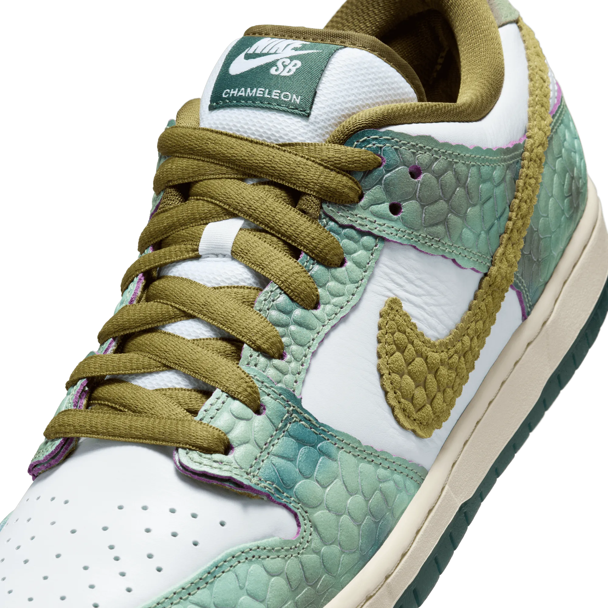 Nike SB Dunk Low Pro Alexis Sablone Chameleon QS Skateboard Shoe - Oil Green/Desert Moss-White