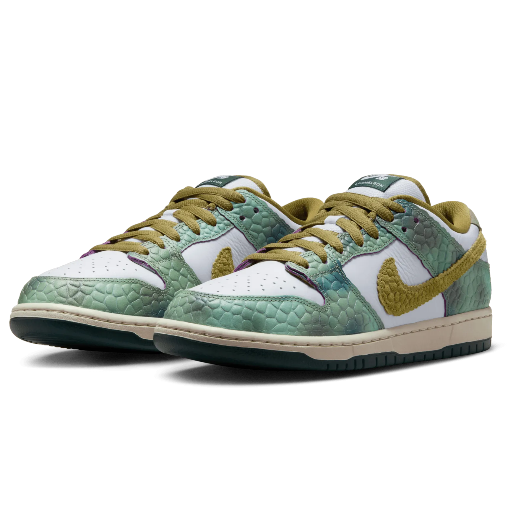 Nike SB Dunk Low Pro Alexis Sablone Chameleon QS Skateboard Shoe - Oil Green/Desert Moss-White