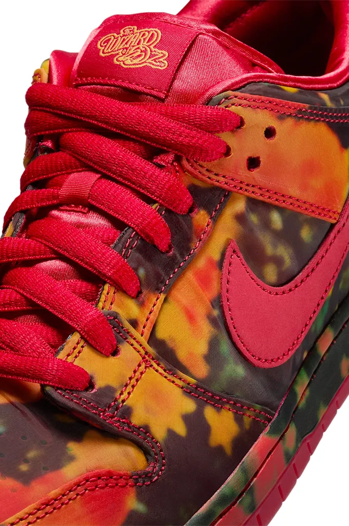 Nike SB Dunk Low Pro "The Wizard of Oz" Men's Skate Shoes