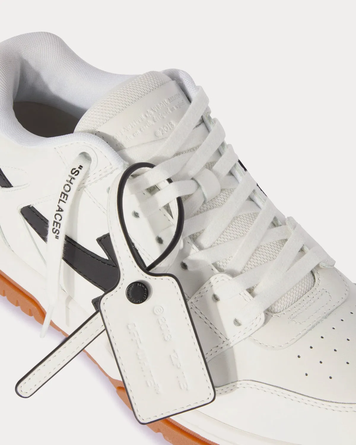 Out Of Office Calf Leather White / Black Low Top Sneakers