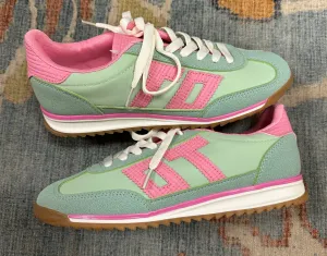 overtime sneaker - green/pink
