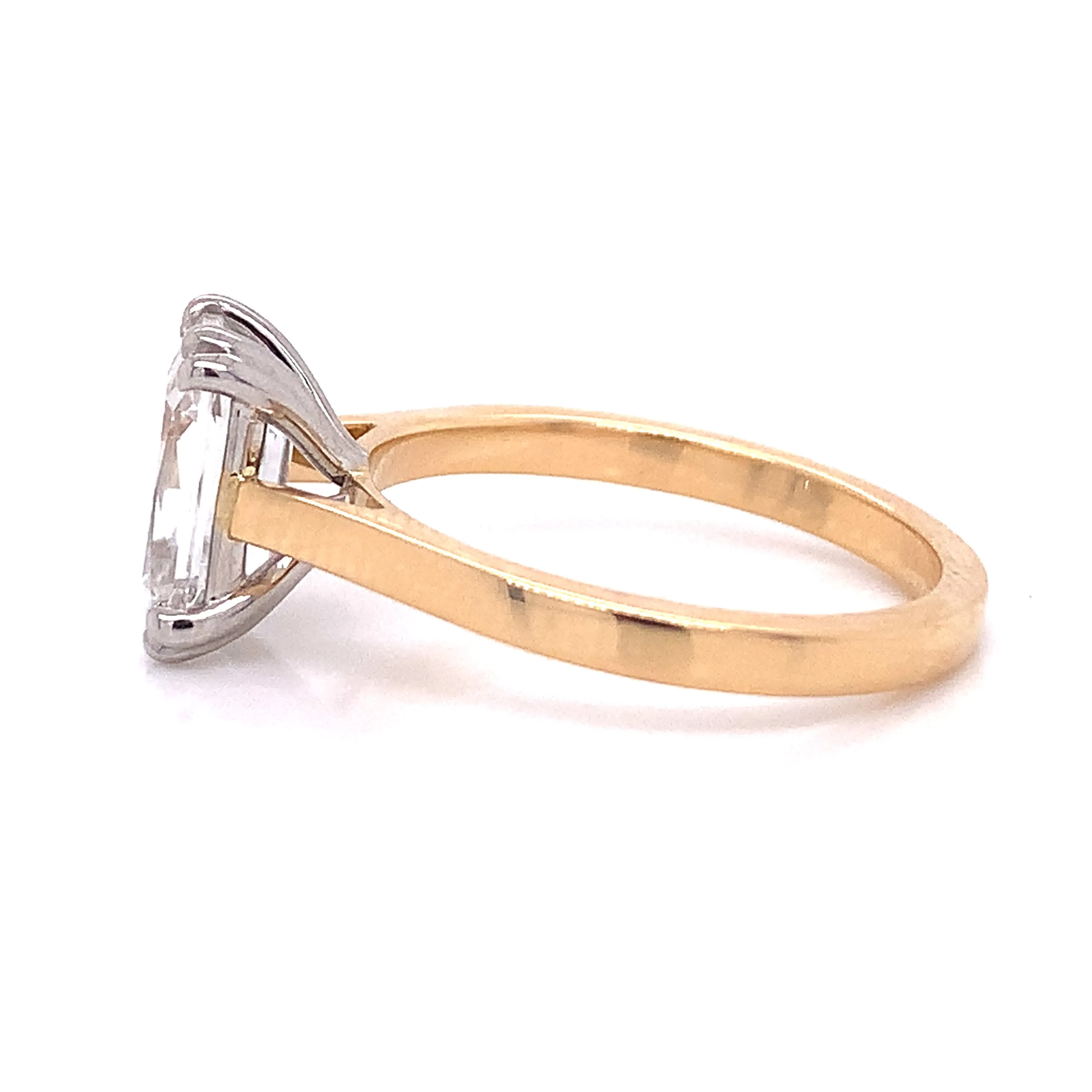 Paige - 18ct Yellow Gold Laboratory Grown 2.15ct Askoka Cut Engagement Ring