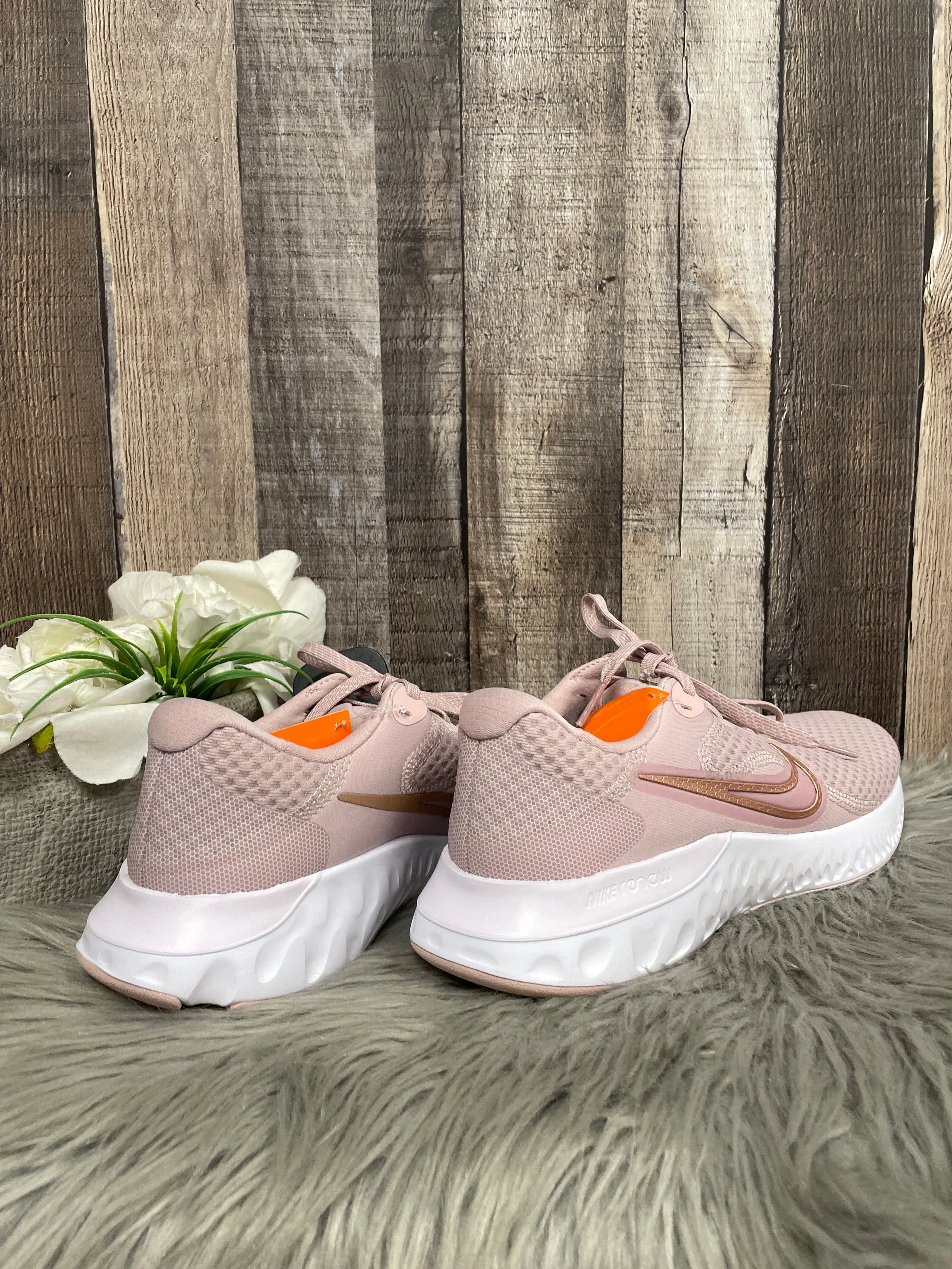 Shoes Athletic By Nike In Pink, Size: 8.5
