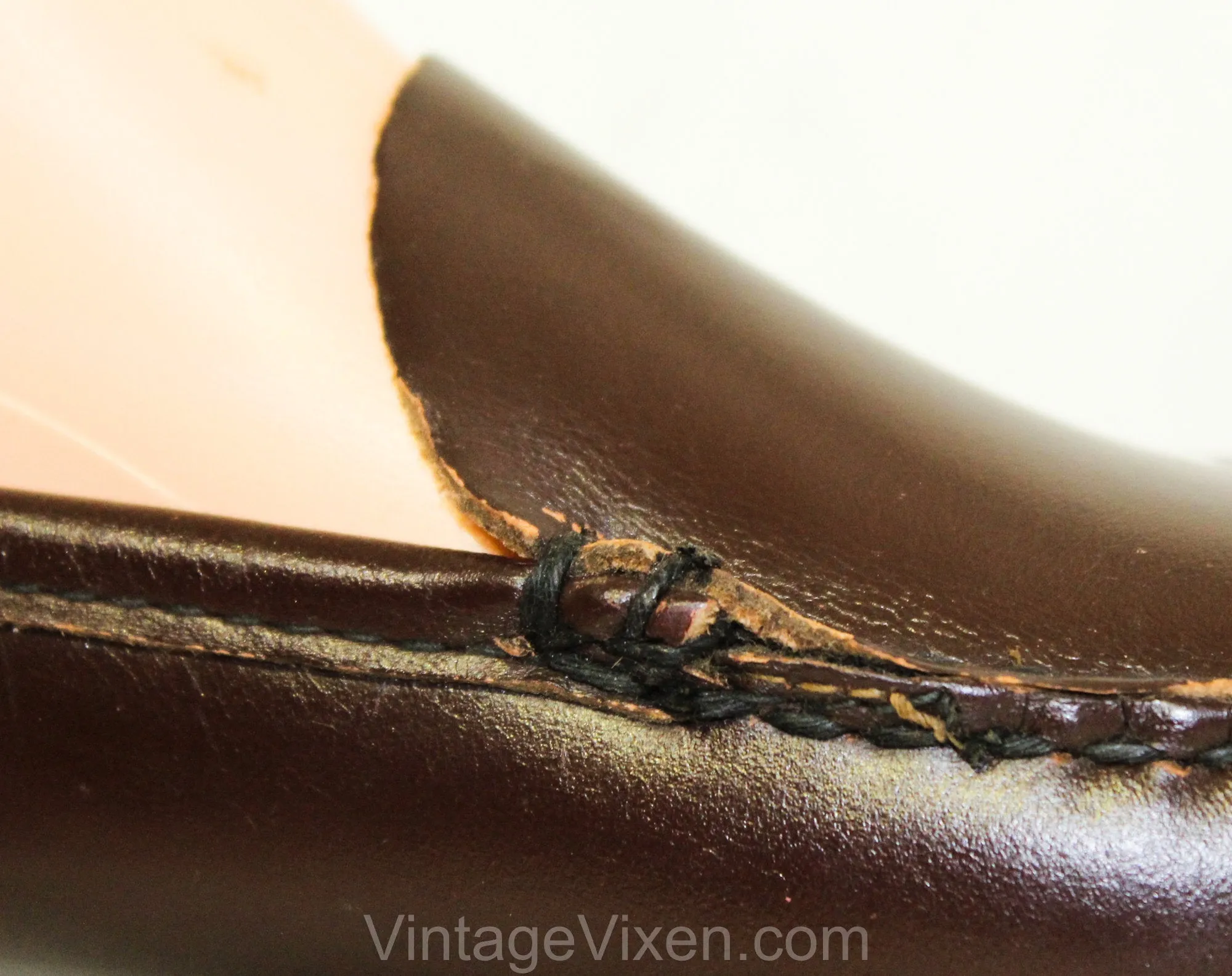 Size 8.5 Brown Shoes - Unworn 1960s Dark Leather Loafer Style Flats - 8 1/2 AA Narrow - 60s Point Toe Preppy Classic - NOS 60s Deadstock