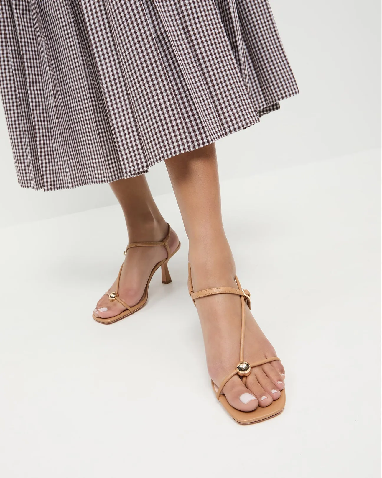 Triana Dune Leather Mid-Heel Sandal