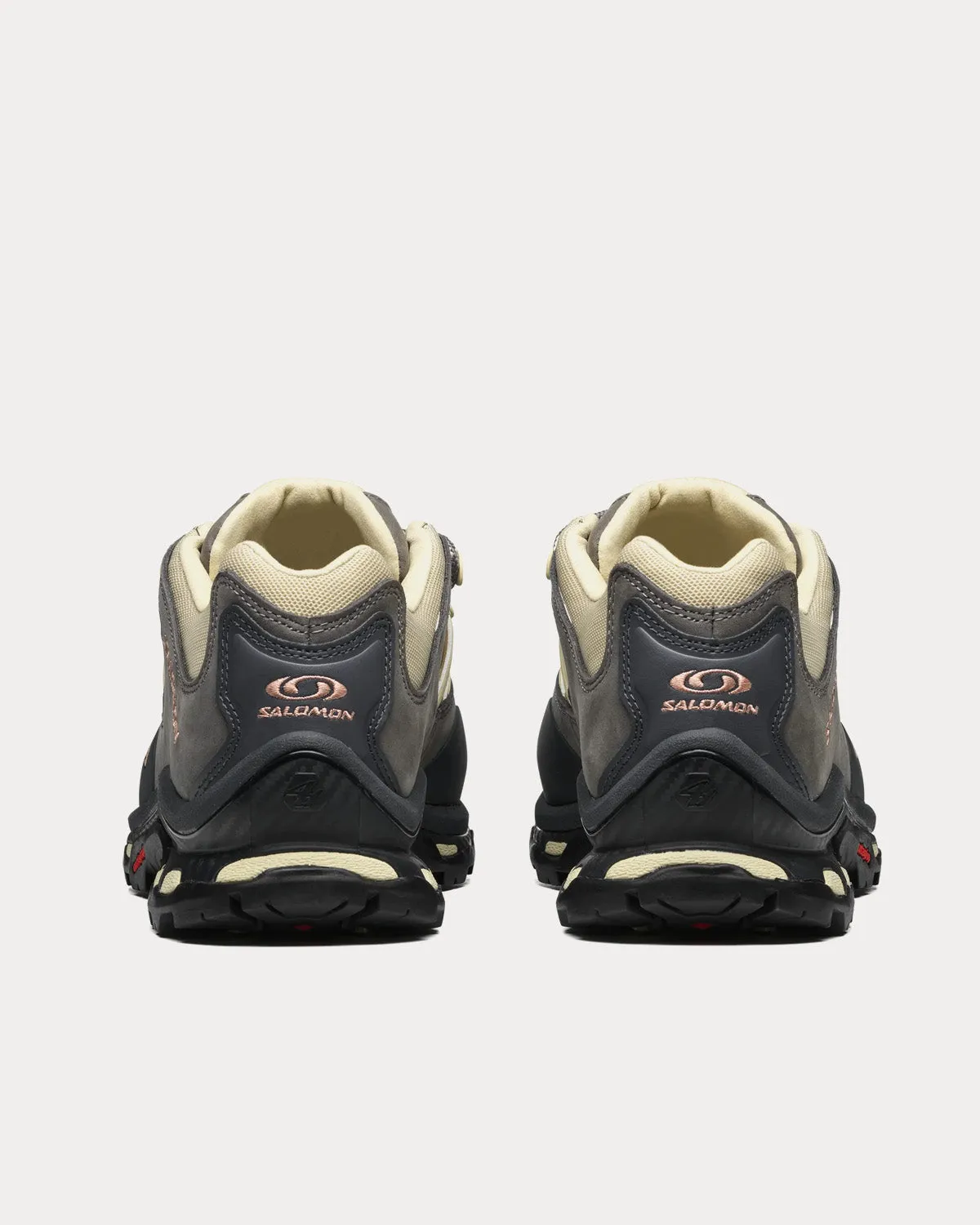 XT-Quest 2 Ebony / Pewter / Moth Low Top Sneakers